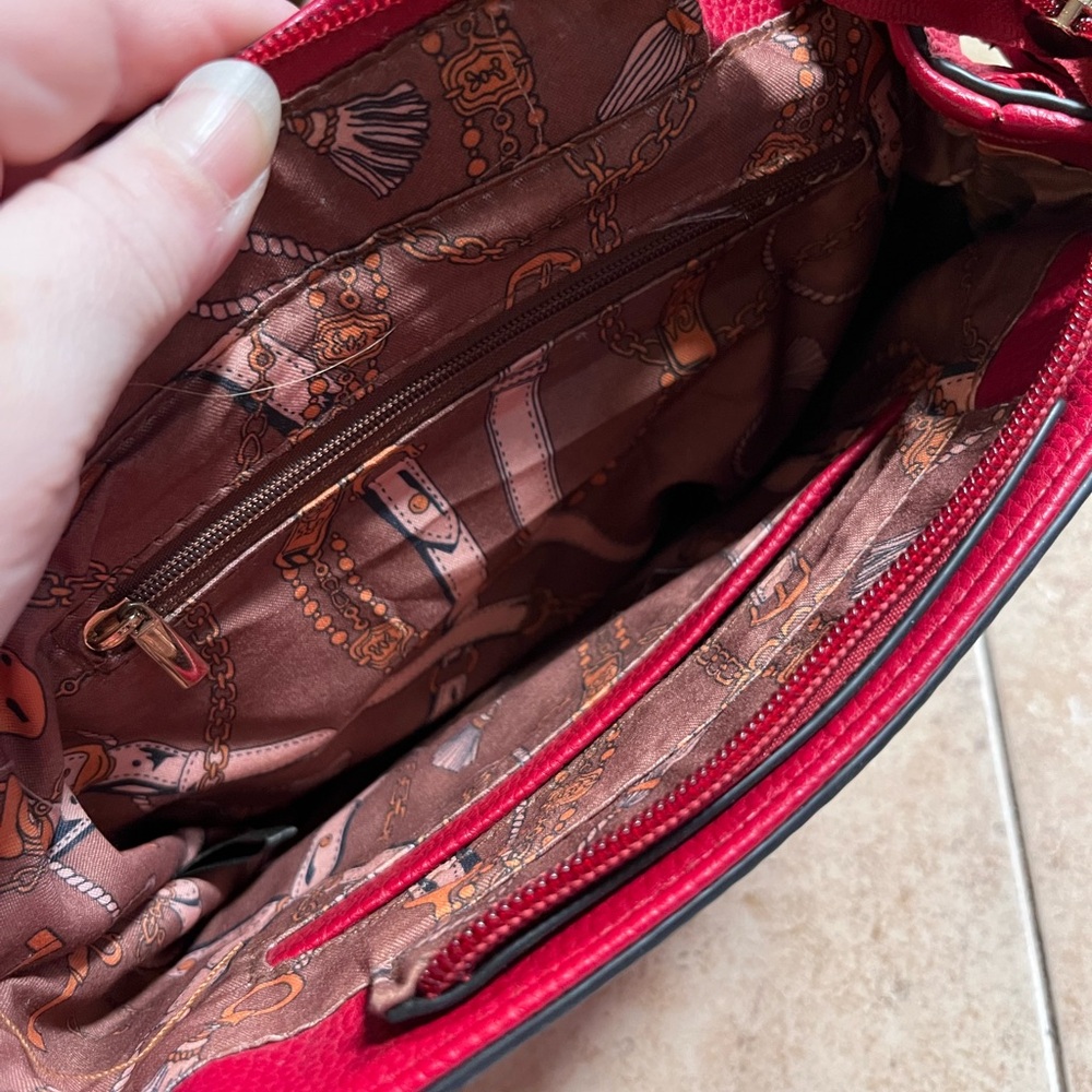 Red Mini Backpack - Unknown Brand - Used - Picture 6 of 6